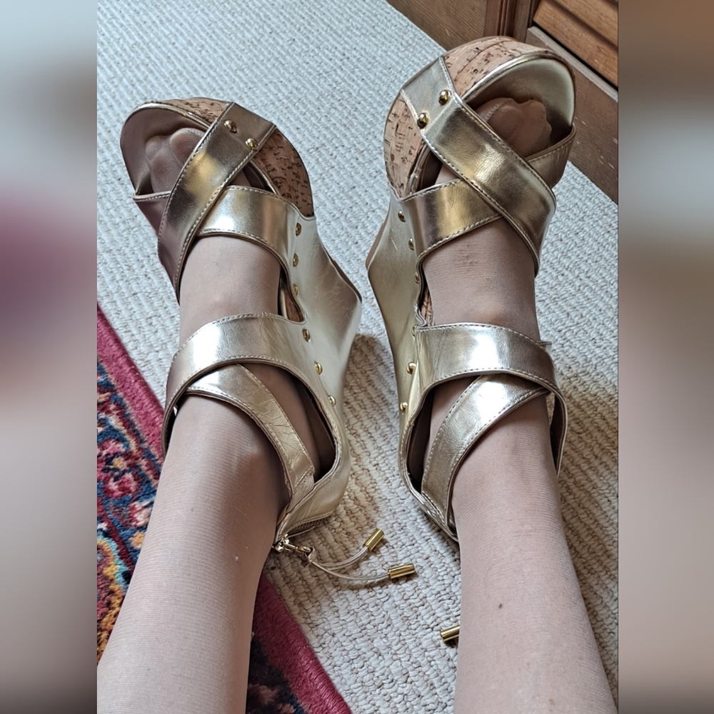 Gold & Cork Platform Peep Toe Wedge Sandals JustFAB Size 7